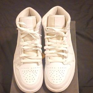 Nike Air Jordan 1 Mid Triple White Shoes 554724-130 Men's Sizes